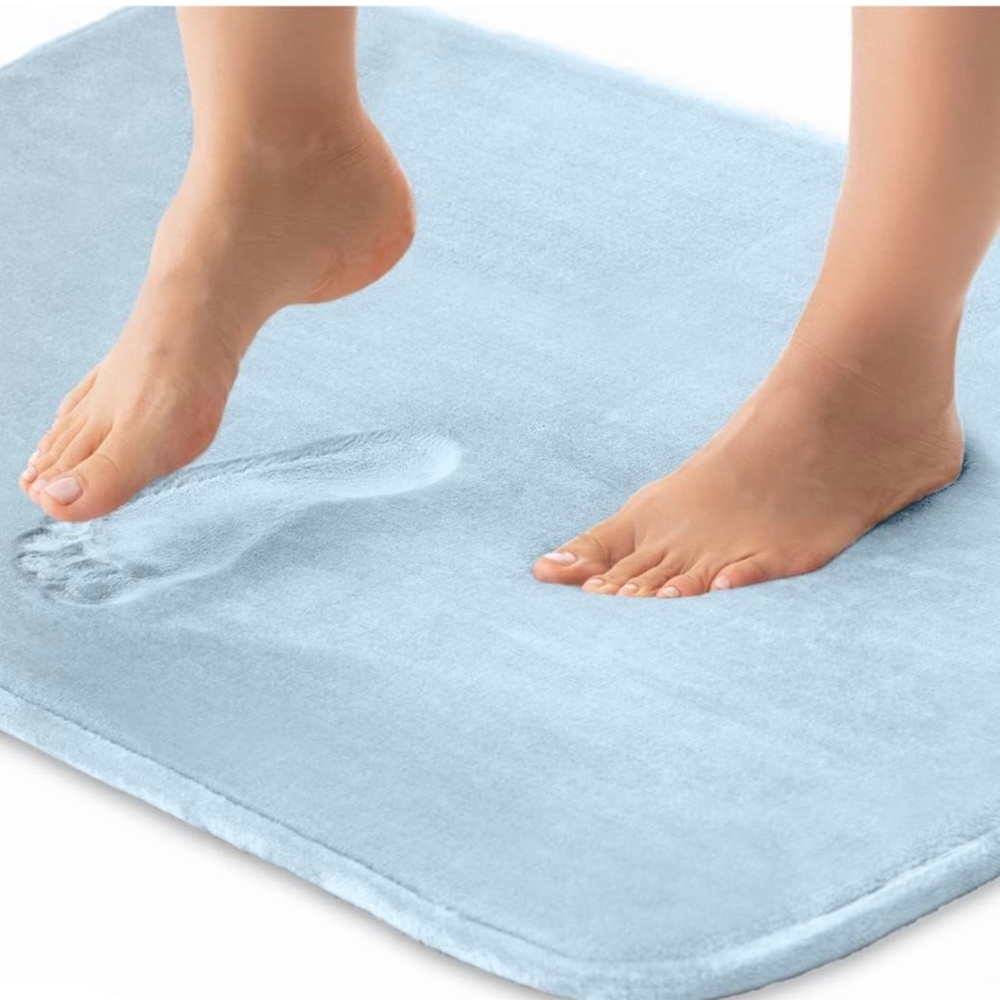 Gorilla Grip Thick Memory Foam Bath Rugs Soft Absorbent Velvet Bathroom Mat Used